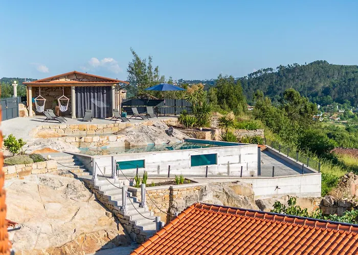 Casa Pinto Oliveira Daire *